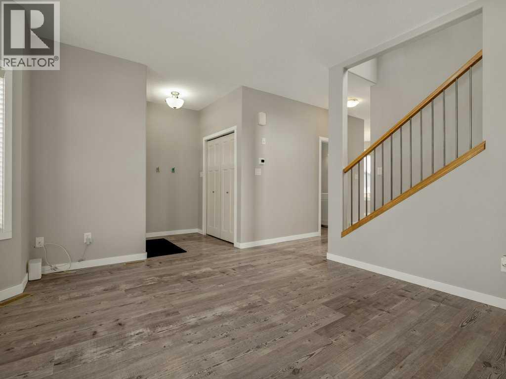 146 Silkstone Road W, Lethbridge, Alberta  T1J 4C1 - Photo 10 - A2297120