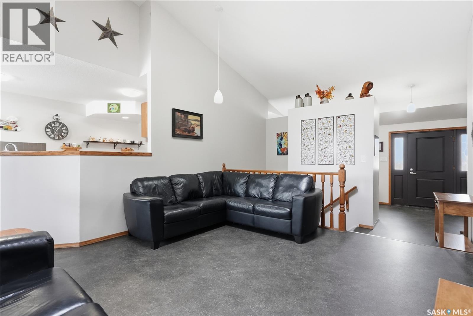 214 Forsyth Court, Saskatoon, Saskatchewan  S7N 4H2 - Photo 11 - SK034402