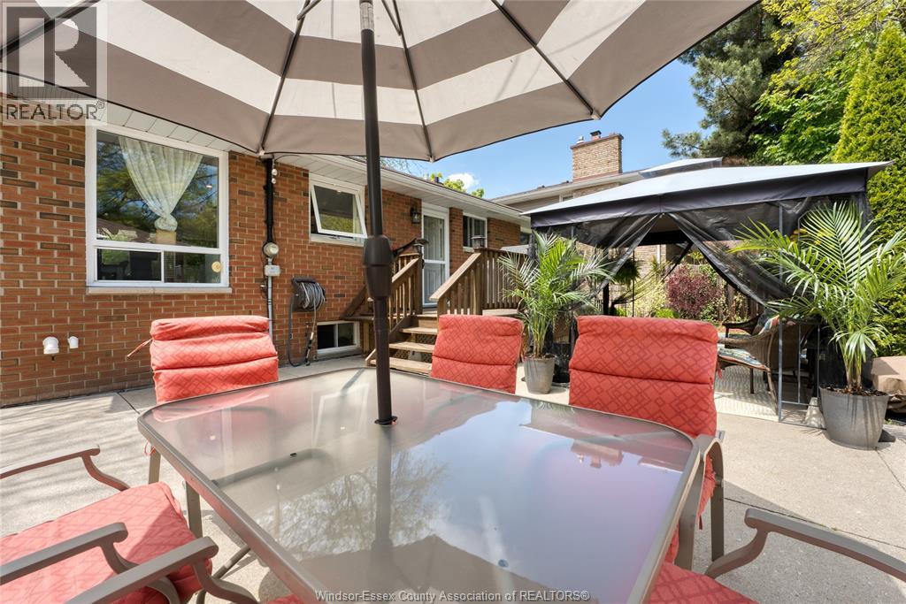 1204 Sumach, Windsor, Ontario  N8S 2S4 - Photo 42 - 26011019