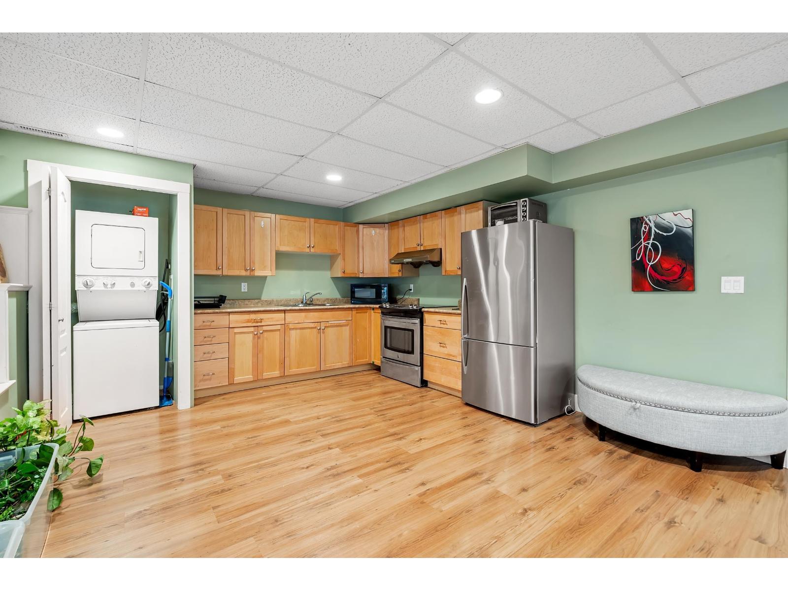 8525 Doerksen Drive, Mission, British Columbia  V2V 7C4 - Photo 30 - R3122740
