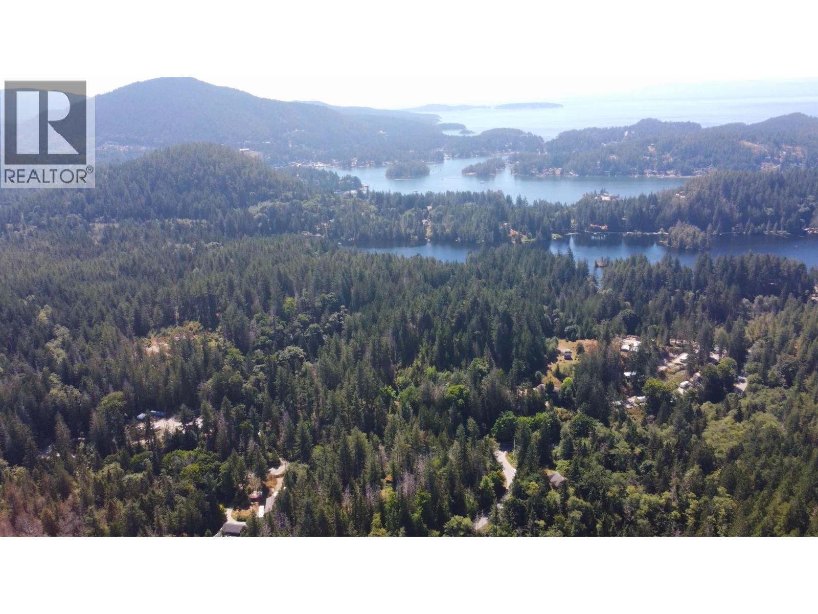 4620 Irvines Landing Road, Garden Bay, British Columbia V0N 1S1 - Photo 4 - R3122573