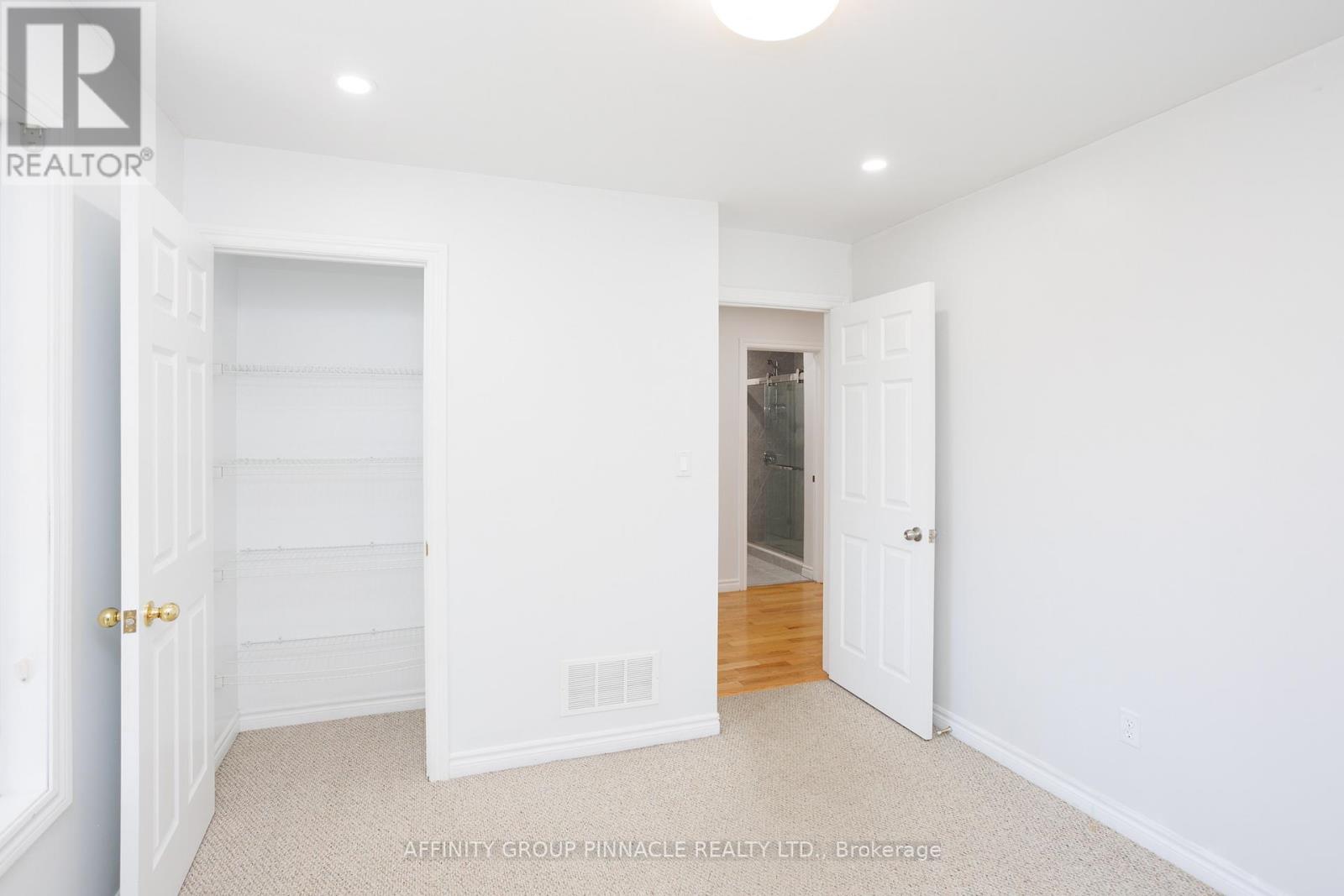 4 Champlain Boulevard, Kawartha Lakes, Ontario  K9V 0H9 - Photo 17 - X13121896