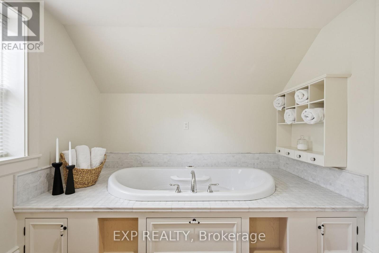 4081 Burnham Street N, Hamilton Township, Ontario  K9A 4J9 - Photo 24 - X13121916