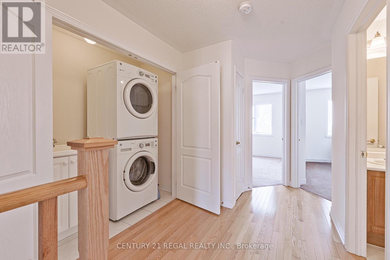 27 Belanger Crescent S, Toronto, Ontario  M1L 0H3 - Photo 20 - E13090156
