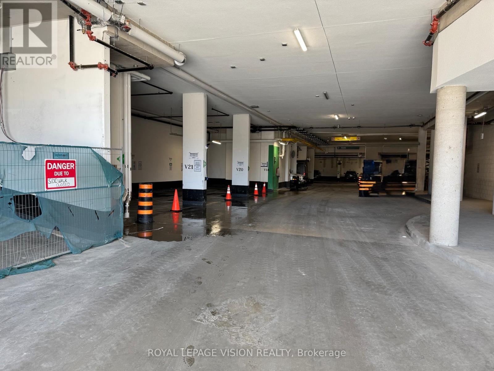 328 - 505 Glencairn Avenue, Toronto, Ontario  M6B 0B2 - Photo 13 - C12792156