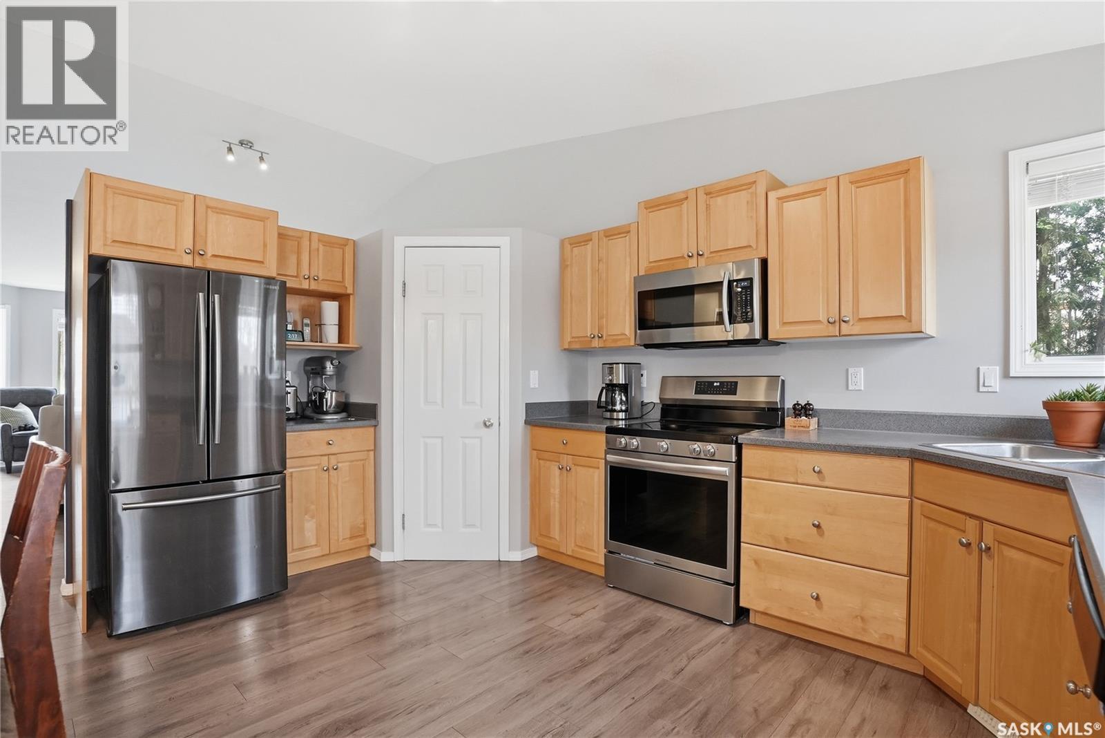 523 Pobran Crescent, Saskatoon, Saskatchewan  S7S 1L5 - Photo 13 - SK035822