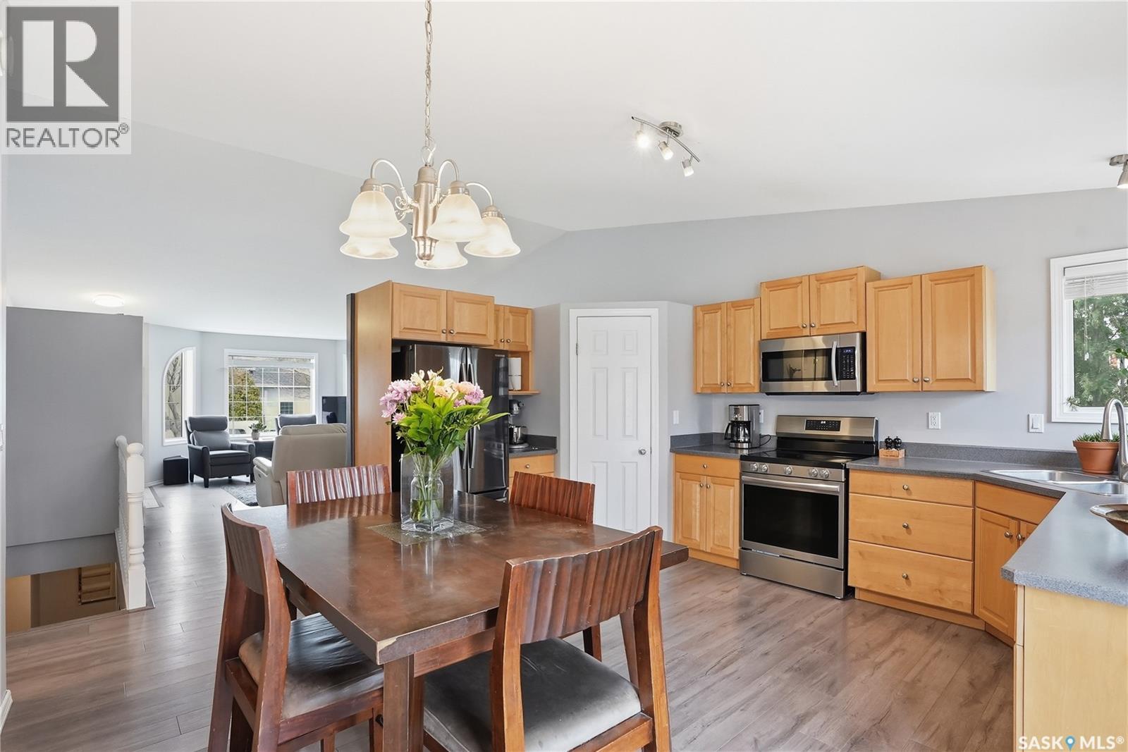 523 Pobran Crescent, Saskatoon, Saskatchewan  S7S 1L5 - Photo 15 - SK035822