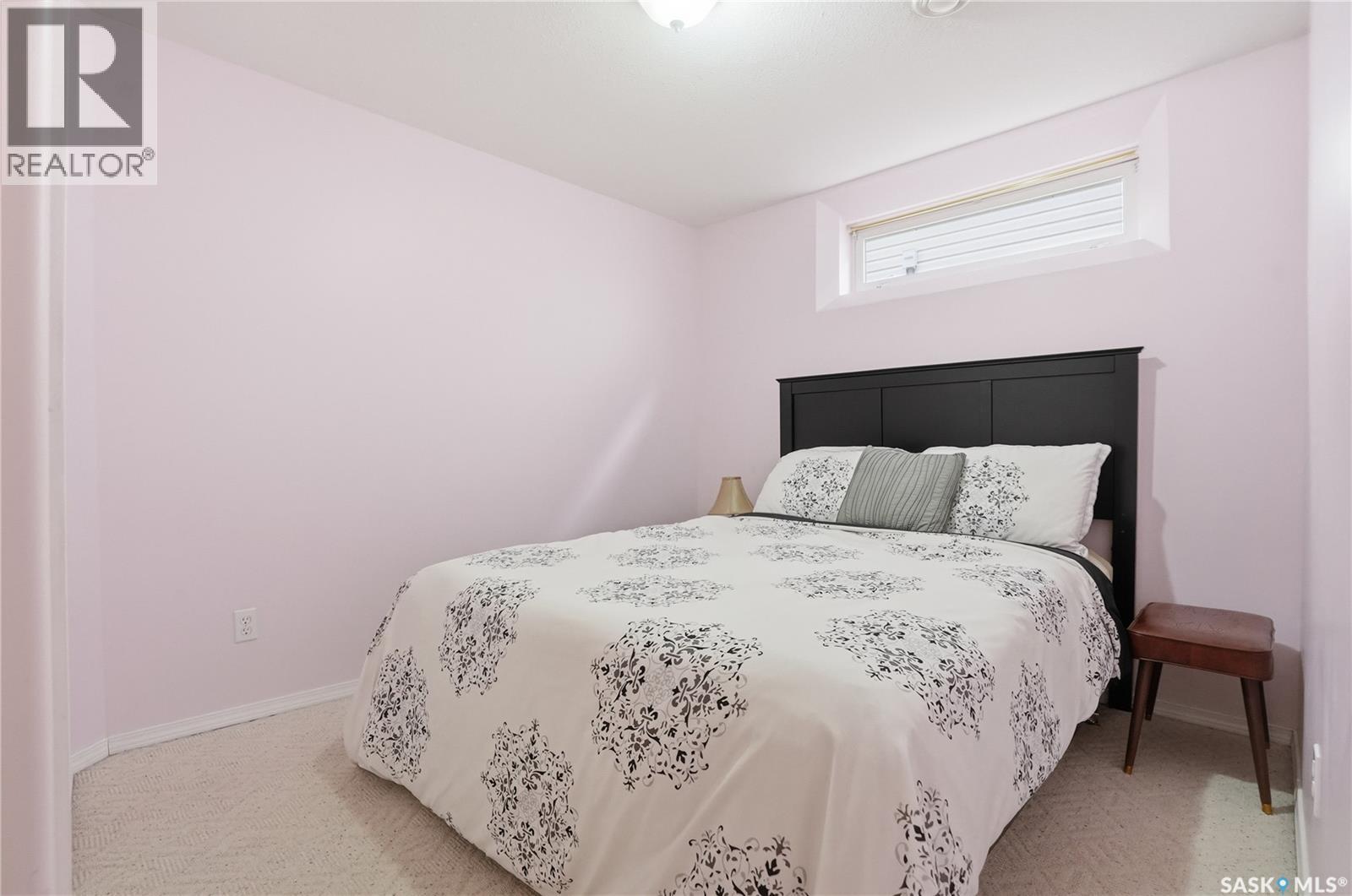 523 Pobran Crescent, Saskatoon, Saskatchewan  S7S 1L5 - Photo 34 - SK035822
