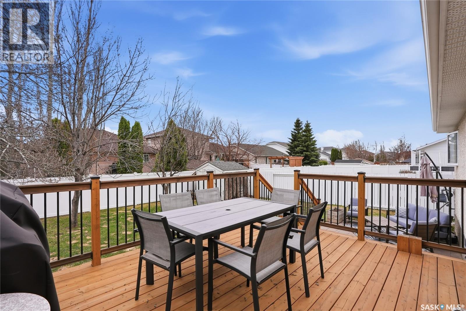 523 Pobran Crescent, Saskatoon, Saskatchewan  S7S 1L5 - Photo 47 - SK035822