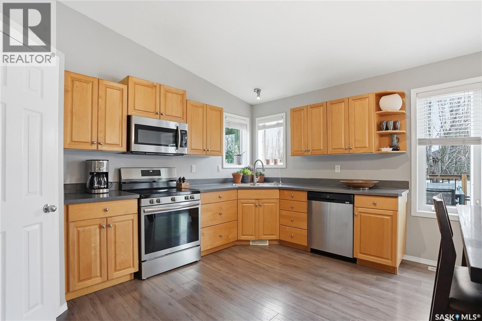 523 Pobran Crescent, Saskatoon, Saskatchewan  S7S 1L5 - Photo 9 - SK035822