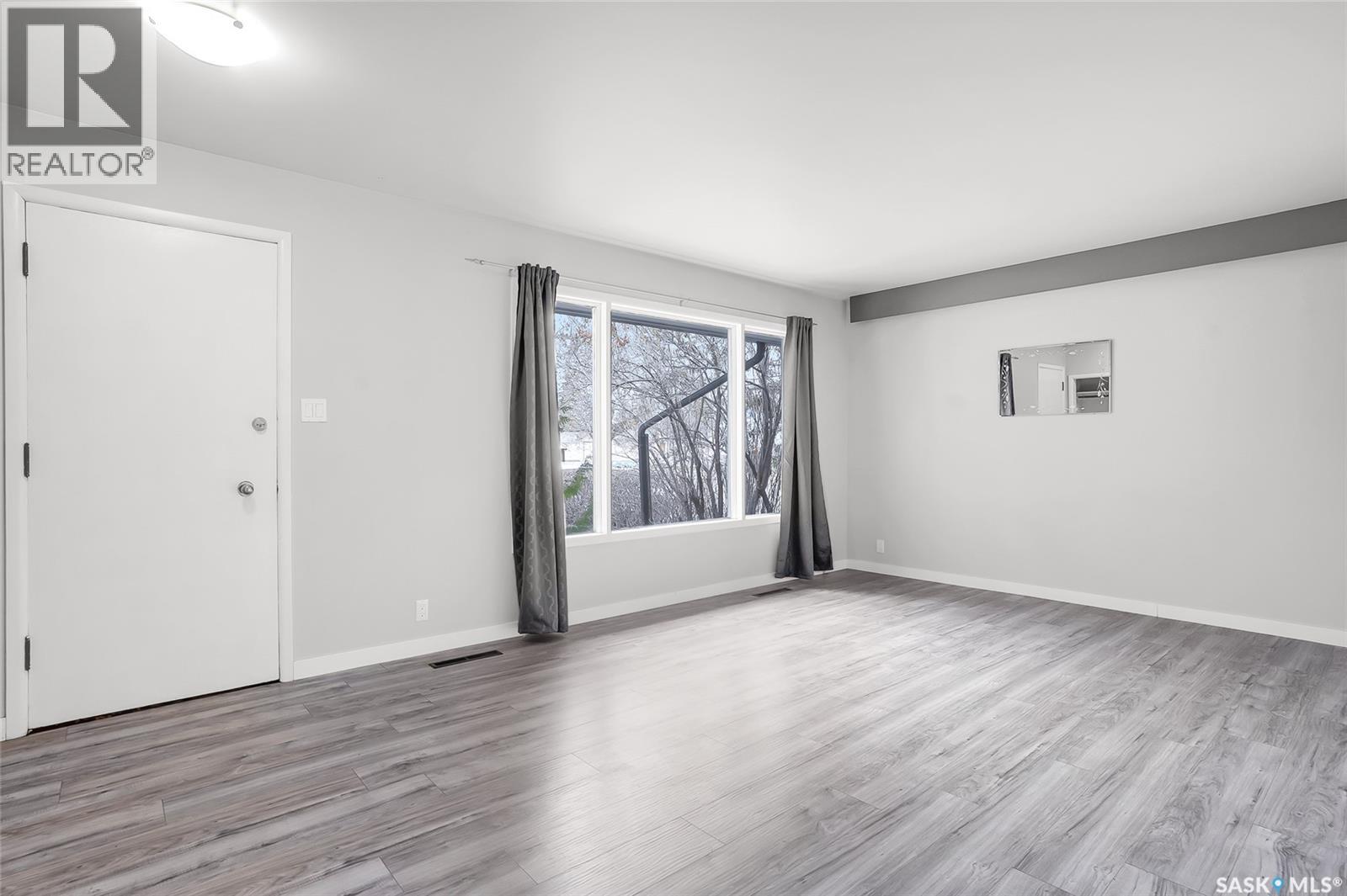 107 Cruise Street, Saskatoon, Saskatchewan  S7N 2C2 - Photo 11 - SK035539