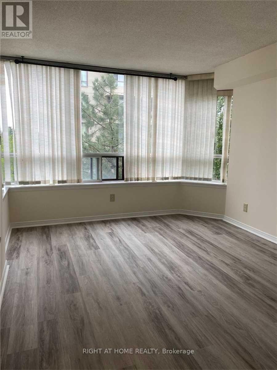 411 - 91 Townsgate Drive N, Vaughan, Ontario  L4J 8E8 - Photo 8 - N13115086