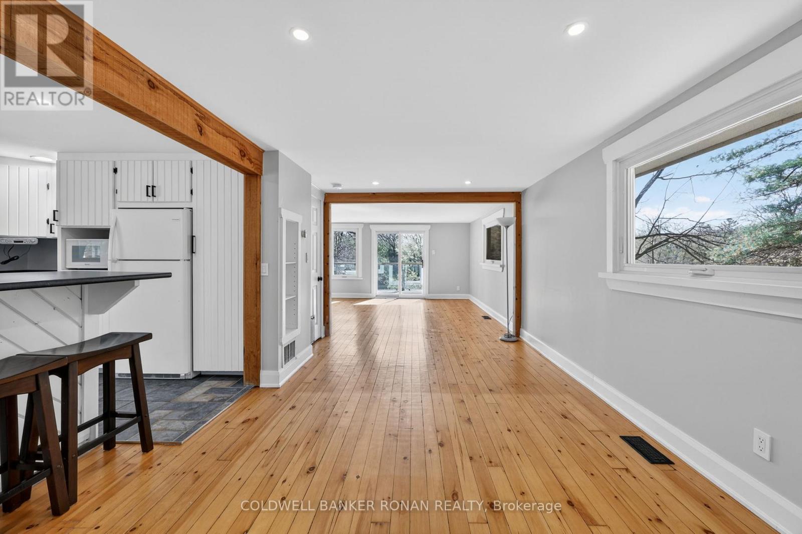 157 Woodland Drive, Wasaga Beach, Ontario  L9Z 2V4 - Photo 11 - S13121250