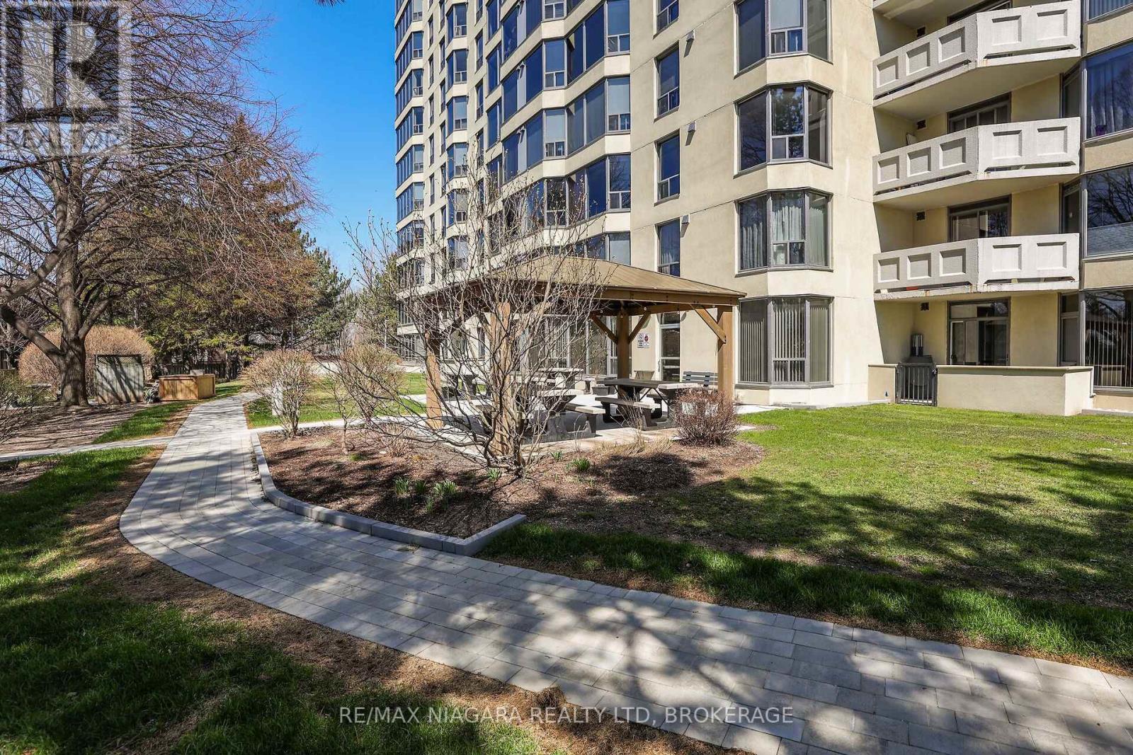 501 - 81 Scott Street, St. Catharines, Ontario  L2N 7L5 - Photo 32 - X12979702