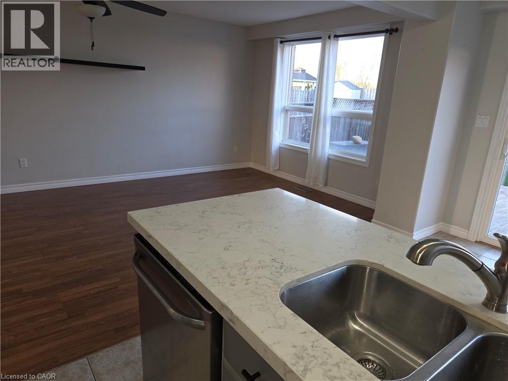 569 Alberta Avenue, Woodstock, Ontario N4V 0A3 - Photo 8 - 40810132