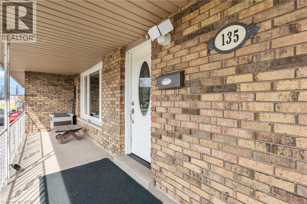 135 Parkdale Avenue S, Hamilton, Ontario  L8K 6K4 - Photo 5 - 40821737