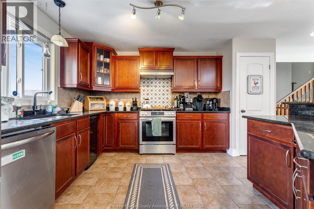 924 Driftwood Crescent, Lakeshore, Ontario  N0R 1A0 - Photo 6 - 26010870