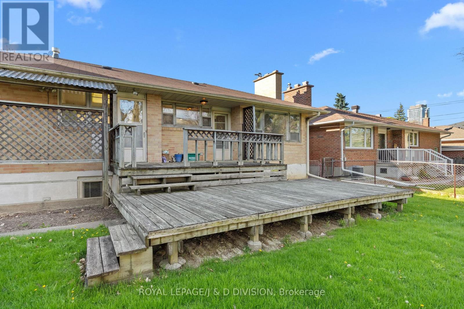 123 Betty Ann Drive, Toronto, Ontario  M2N 1X3 - Photo 31 - C13121784