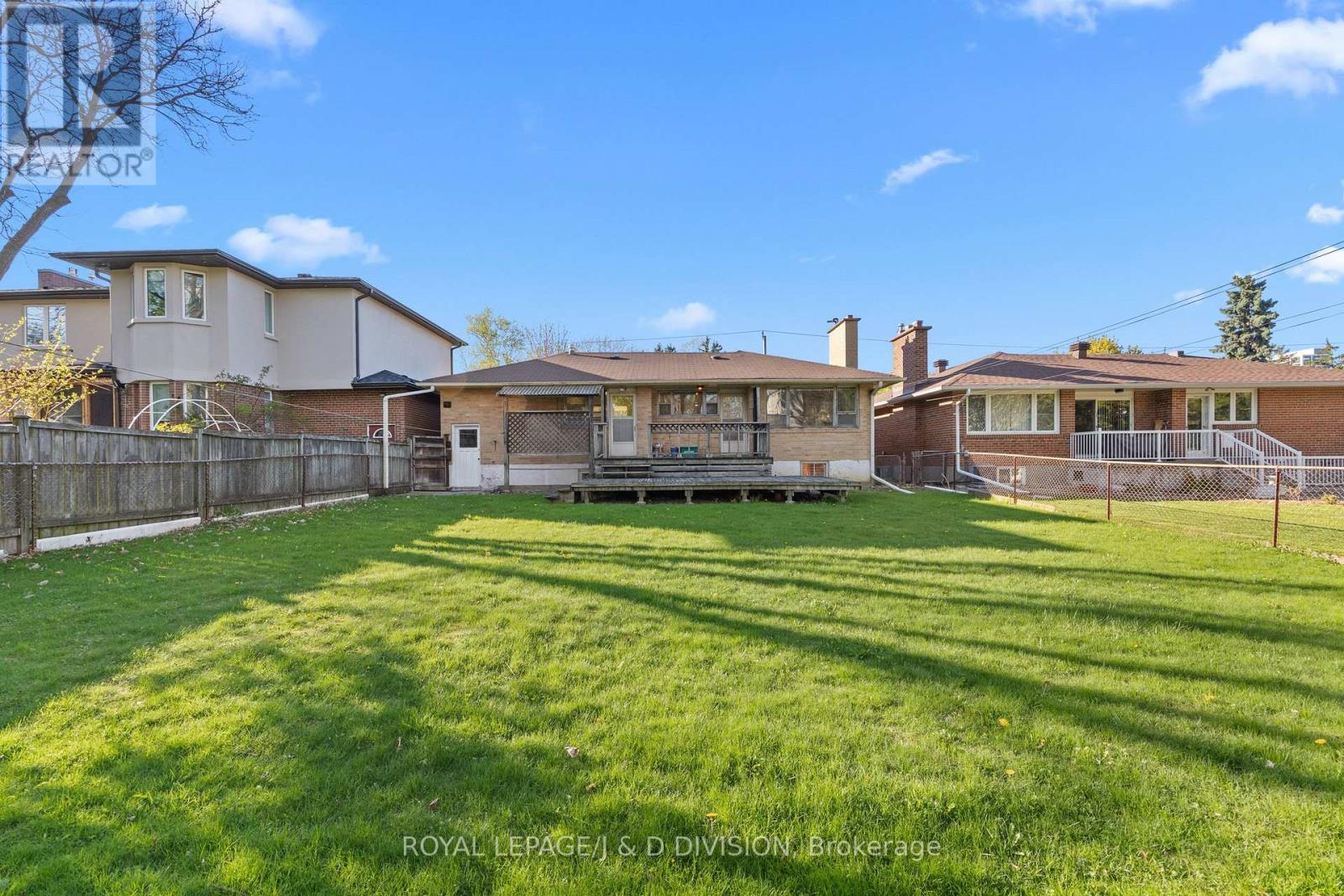 123 Betty Ann Drive, Toronto, Ontario  M2N 1X3 - Photo 34 - C13121784