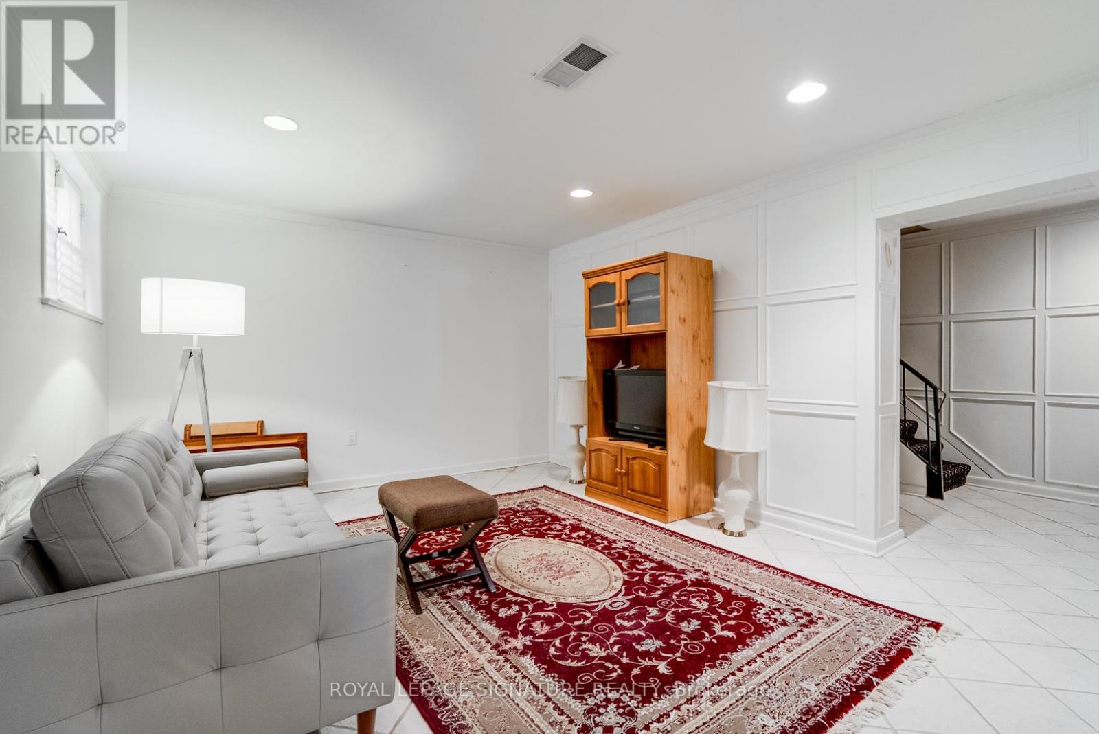 Lower - 529 Spadina Road, Toronto, Ontario  M5P 2W9 - Photo 24 - C13121870