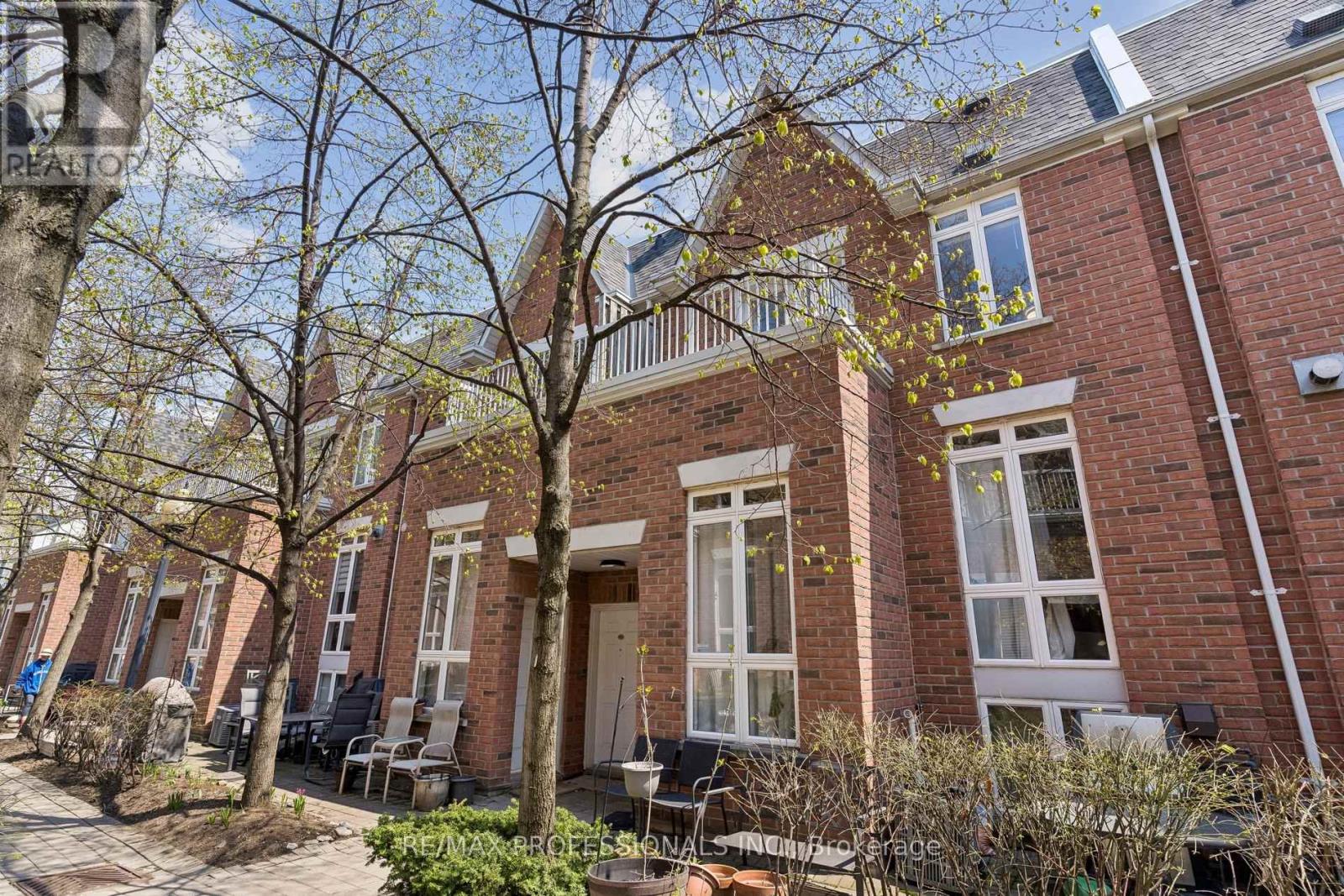 2010 - 12 Sudbury Street, Toronto, Ontario  M6J 3W7 - Photo 46 - C13121908