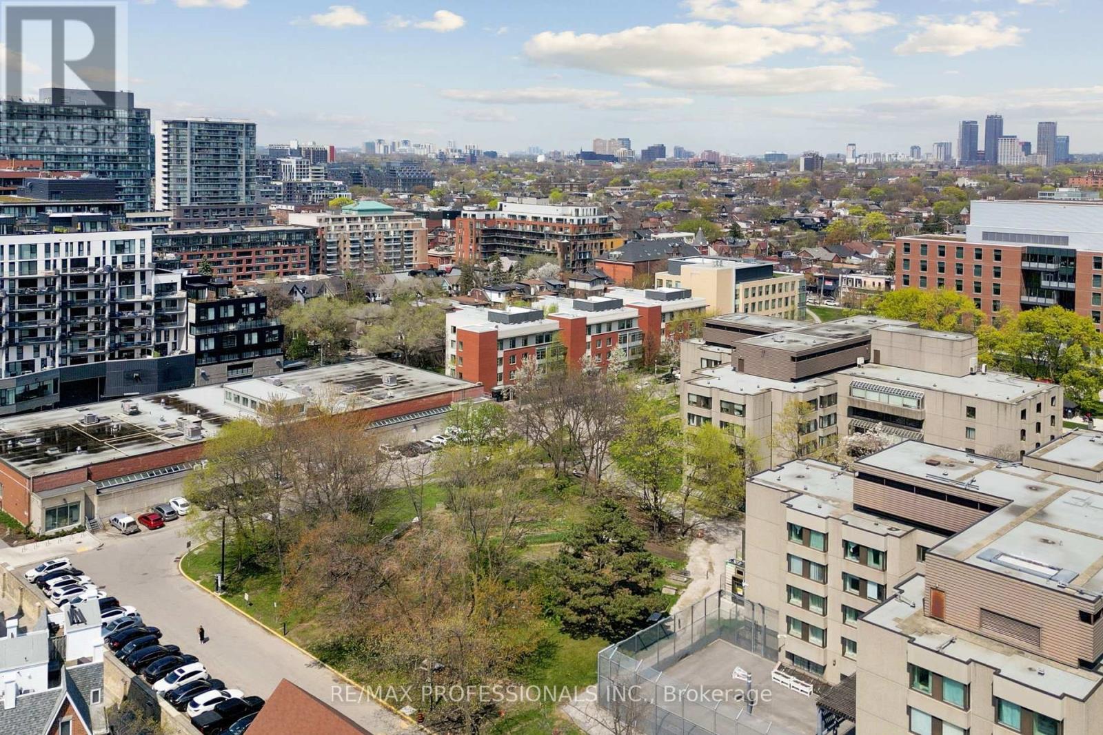 2010 - 12 Sudbury Street, Toronto, Ontario  M6J 3W7 - Photo 47 - C13121908