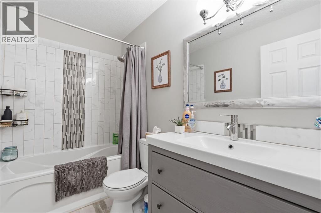 8411 Silver Springs Road Nw, Calgary, Alberta  T3B 4A6 - Photo 24 - A2298472