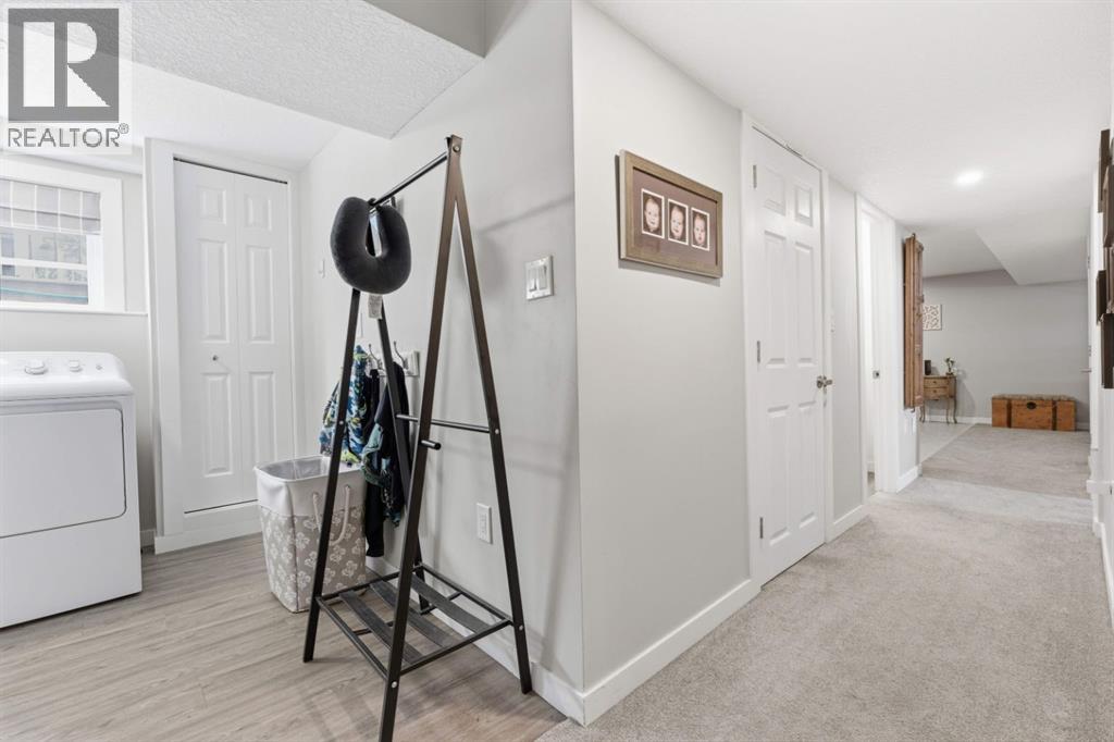 8411 Silver Springs Road Nw, Calgary, Alberta  T3B 4A6 - Photo 37 - A2298472