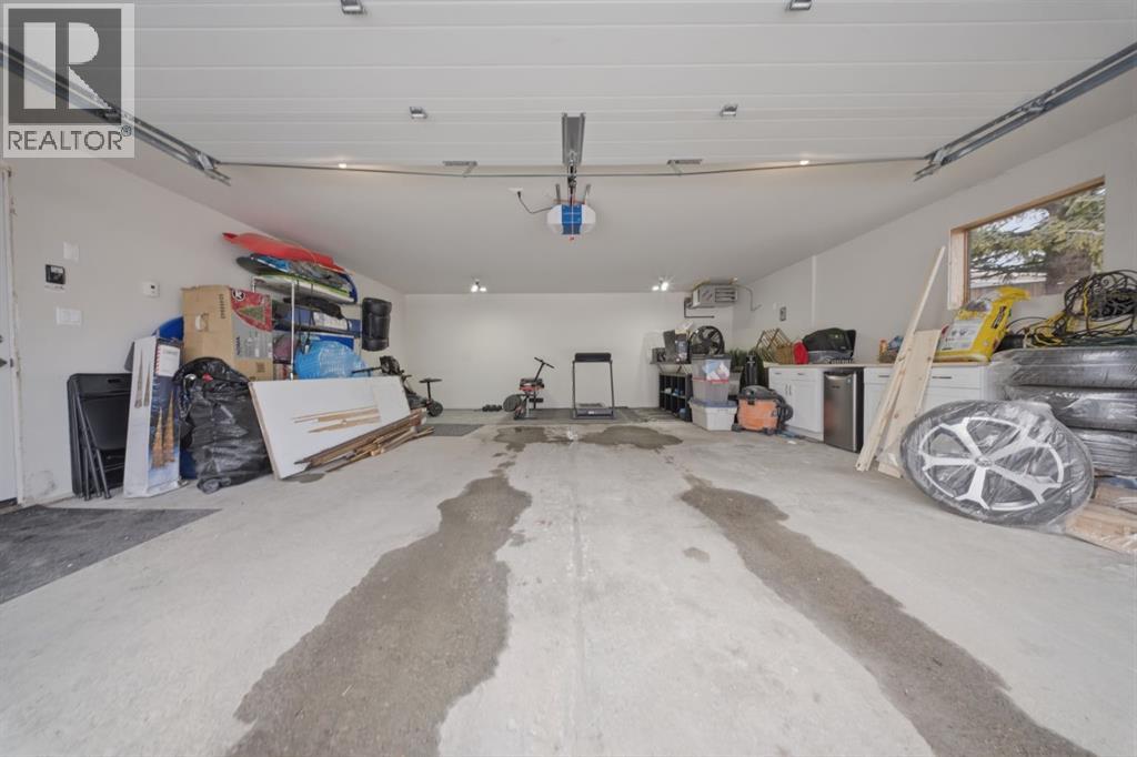 8411 Silver Springs Road Nw, Calgary, Alberta  T3B 4A6 - Photo 46 - A2298472