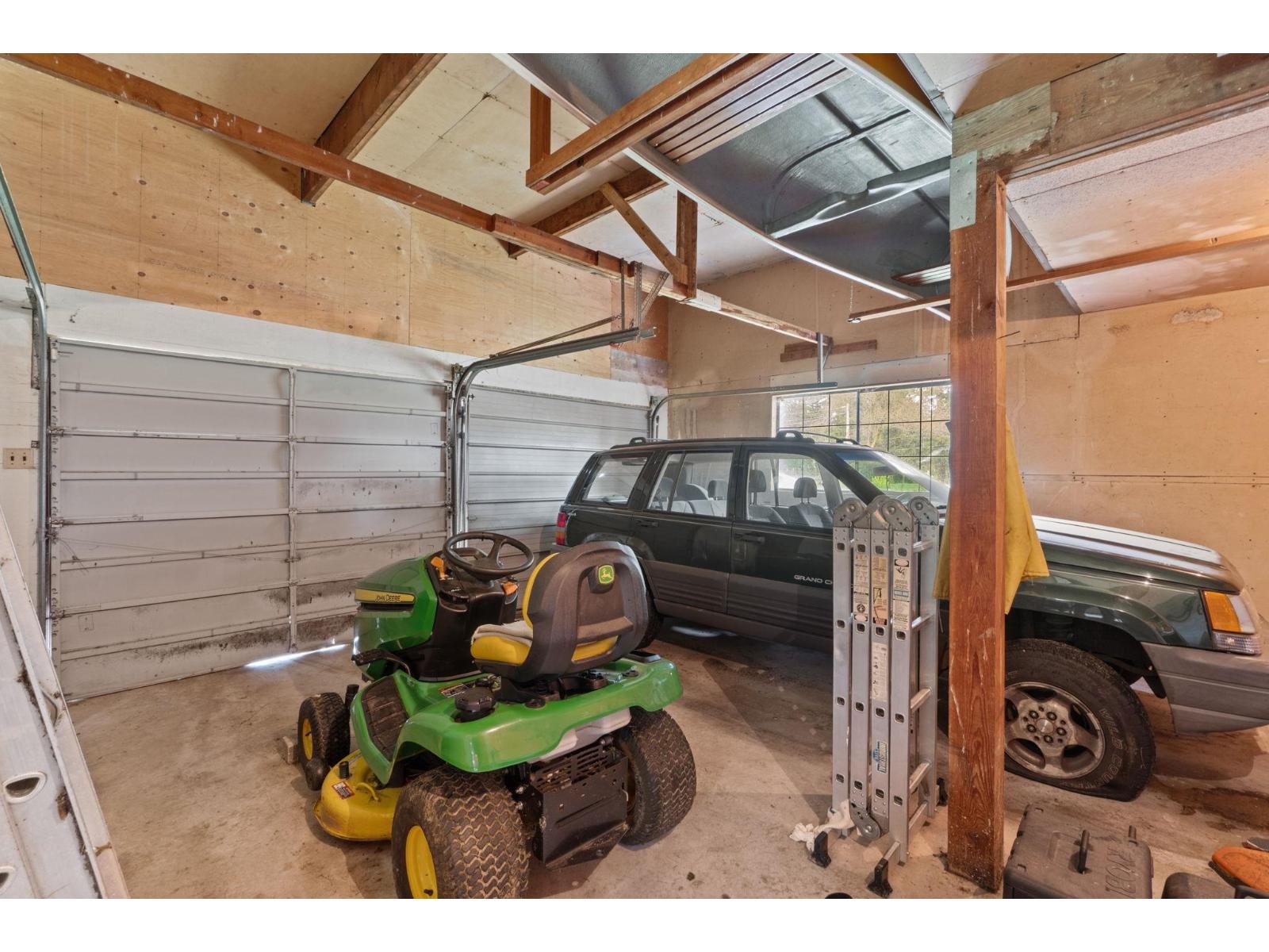 6879 229th Street, Langley, British Columbia  V2Y 2J7 - Photo 31 - R3111455