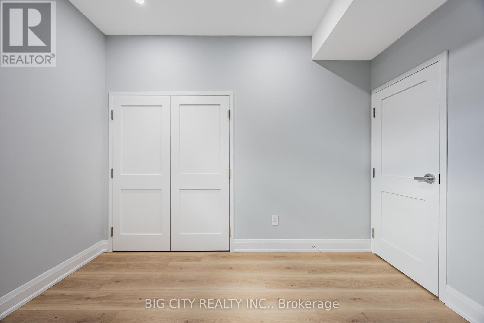 UNIT A - 39 ARAGON AVENUE - Photo 8