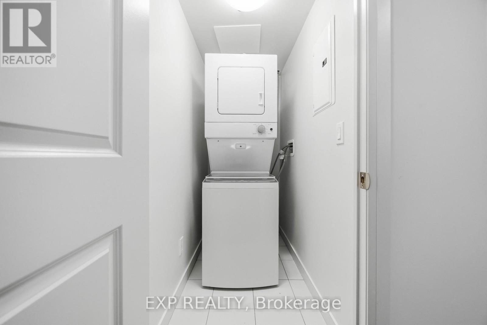 2710 - 20 Meadowglen Place, Toronto, Ontario  M1G 0A9 - Photo 10 - E13121802