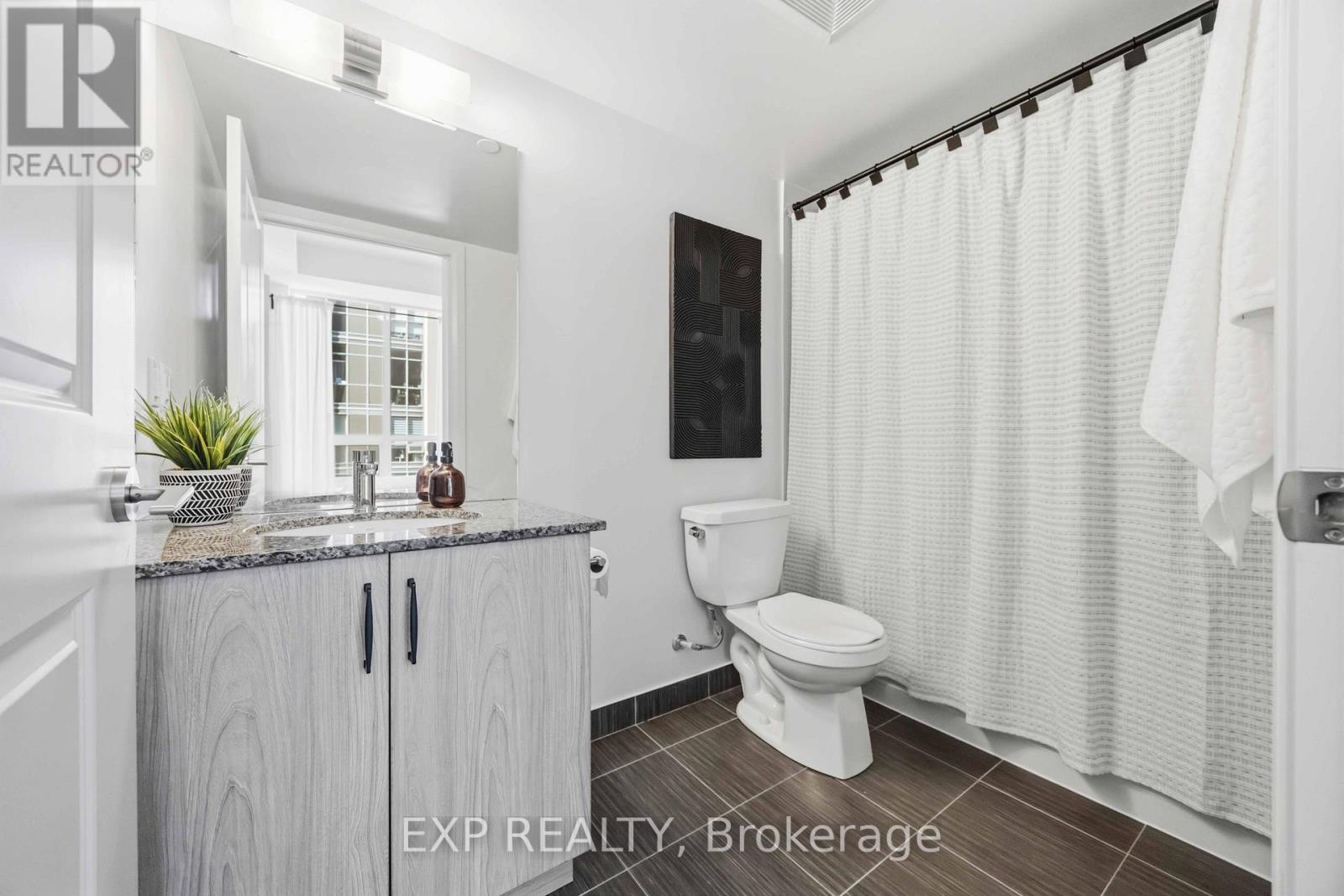 2710 - 20 Meadowglen Place, Toronto, Ontario  M1G 0A9 - Photo 7 - E13121802