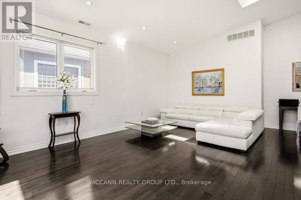 124 Scarboro Crescent, Toronto, Ontario  M1M 2J4 - Photo 28 - E13121924