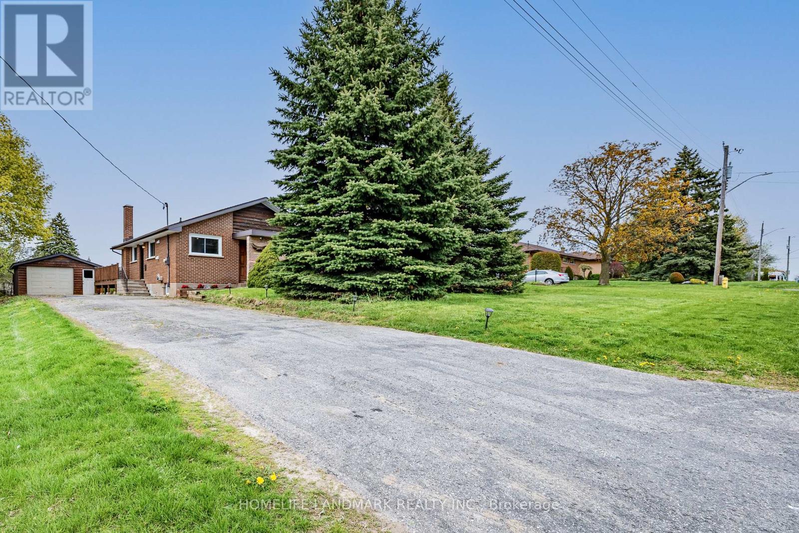 500 Larry Avenue, Oshawa, Ontario  L1K 2B7 - Photo 2 - E13121980