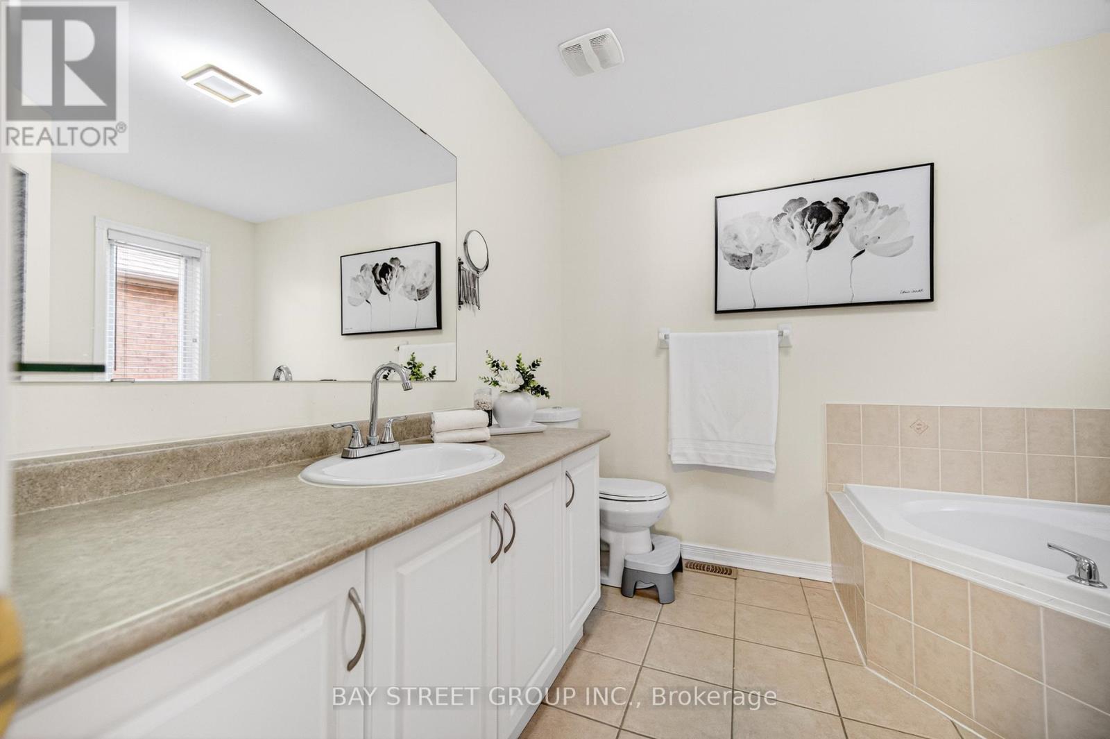 127 Guinevere Road, Markham, Ontario  L3S 4V1 - Photo 37 - N13121668