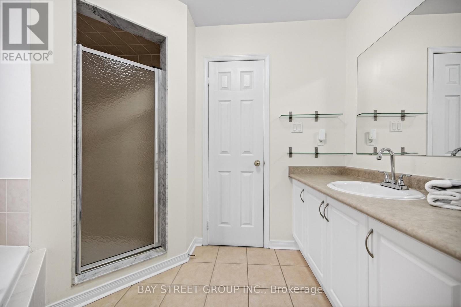 127 Guinevere Road, Markham, Ontario  L3S 4V1 - Photo 39 - N13121668