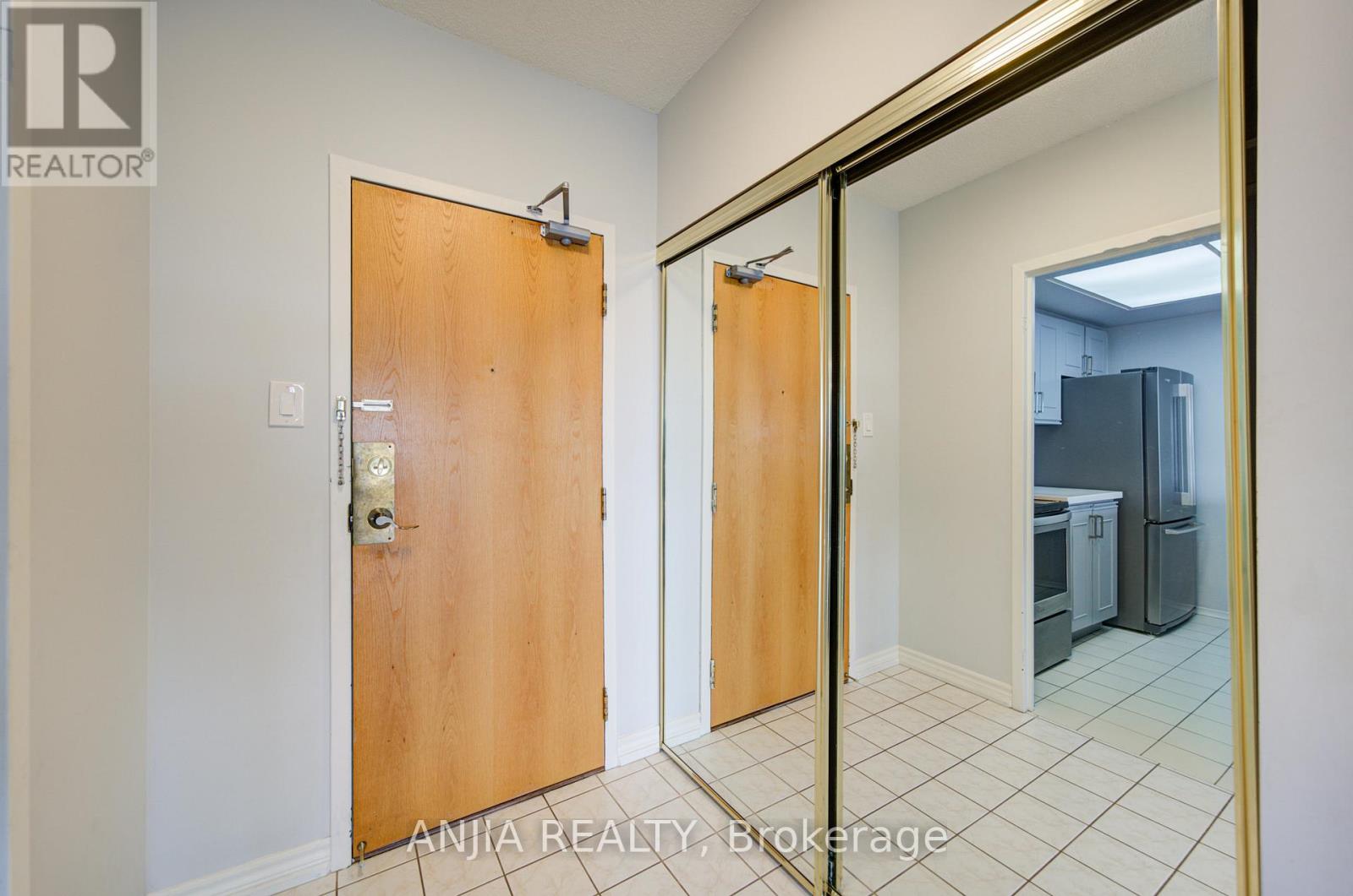 908 - 2 Raymerville Drive, Markham (Raymerville), Ontario  L3P 7N7 - Photo 3 - N13121854