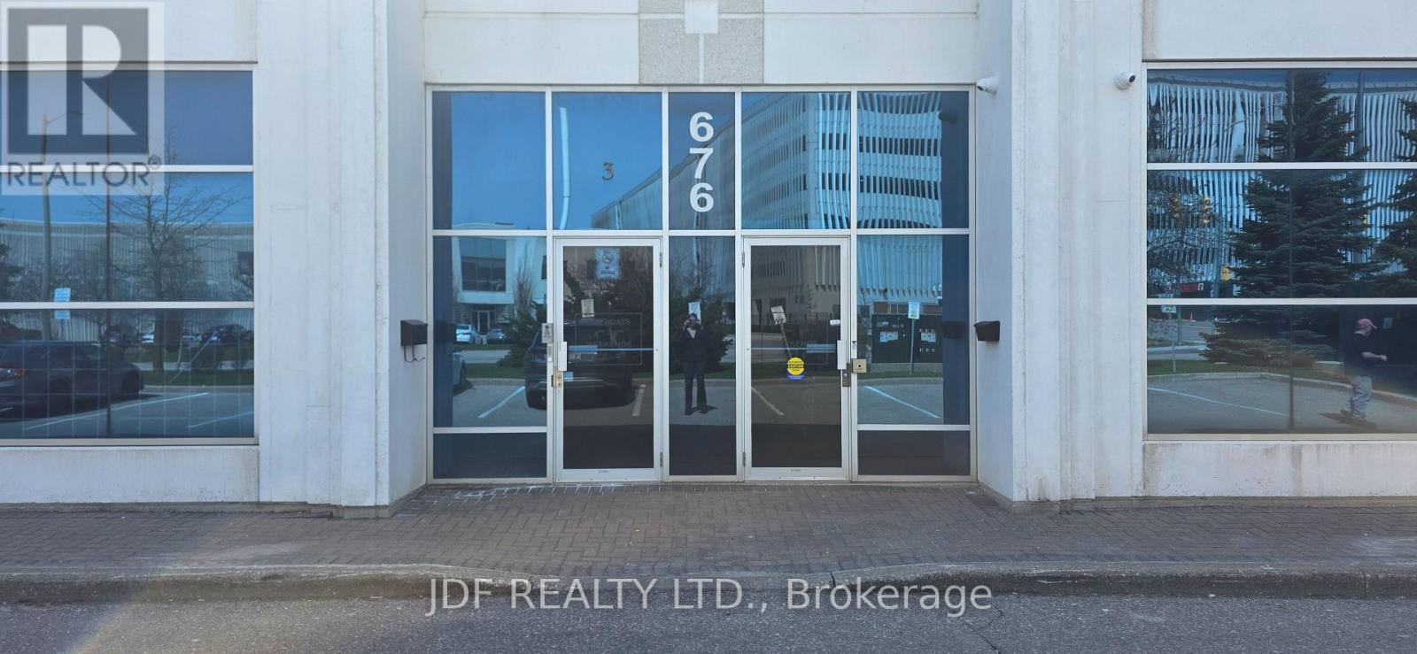 3 - 676 Westburne Drive, Vaughan, Ontario  L4K 4V5 - Photo 4 - N13121868