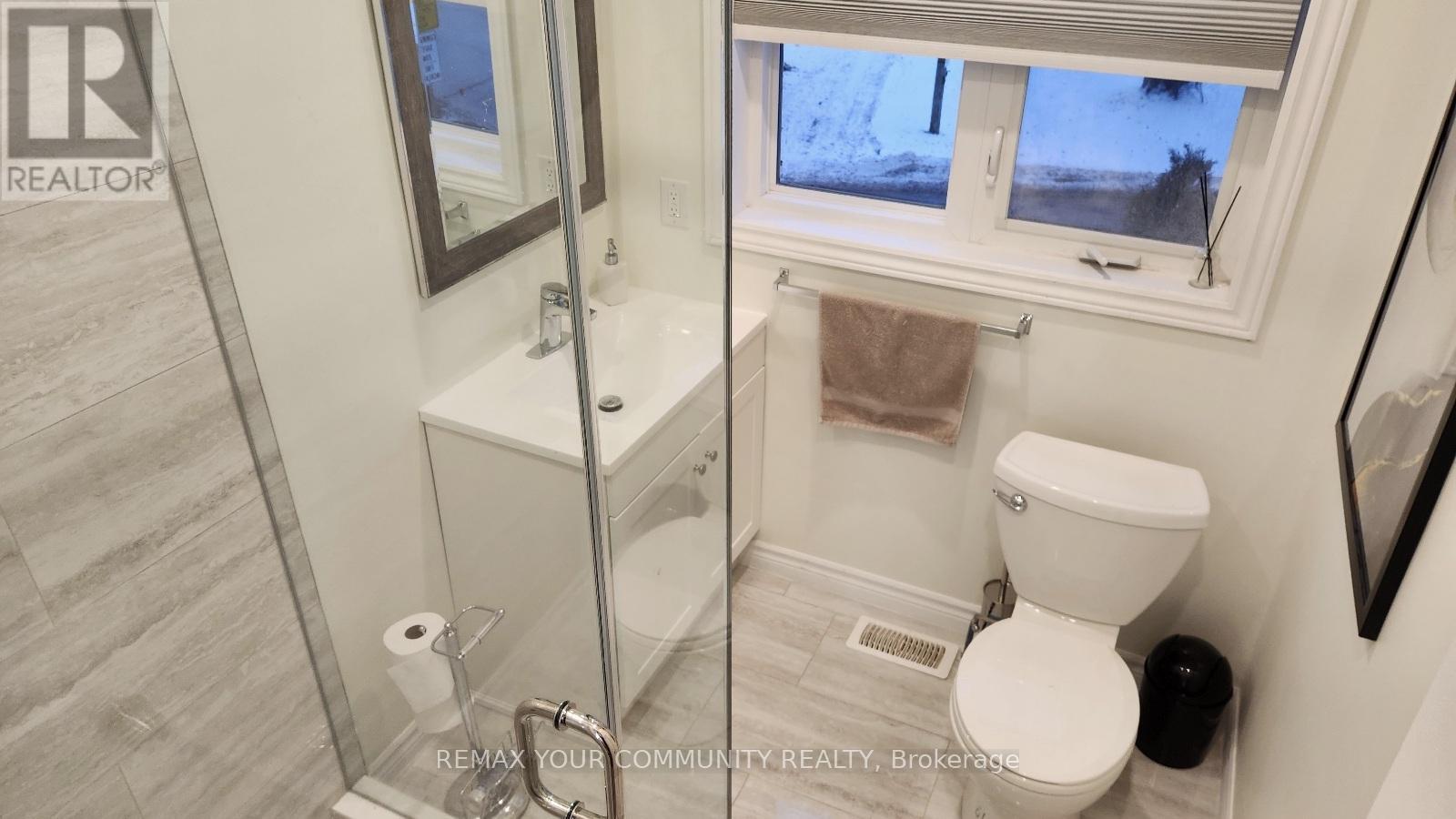 228 Lake Drive, Georgina, Ontario  L4P 3E9 - Photo 32 - N13121890
