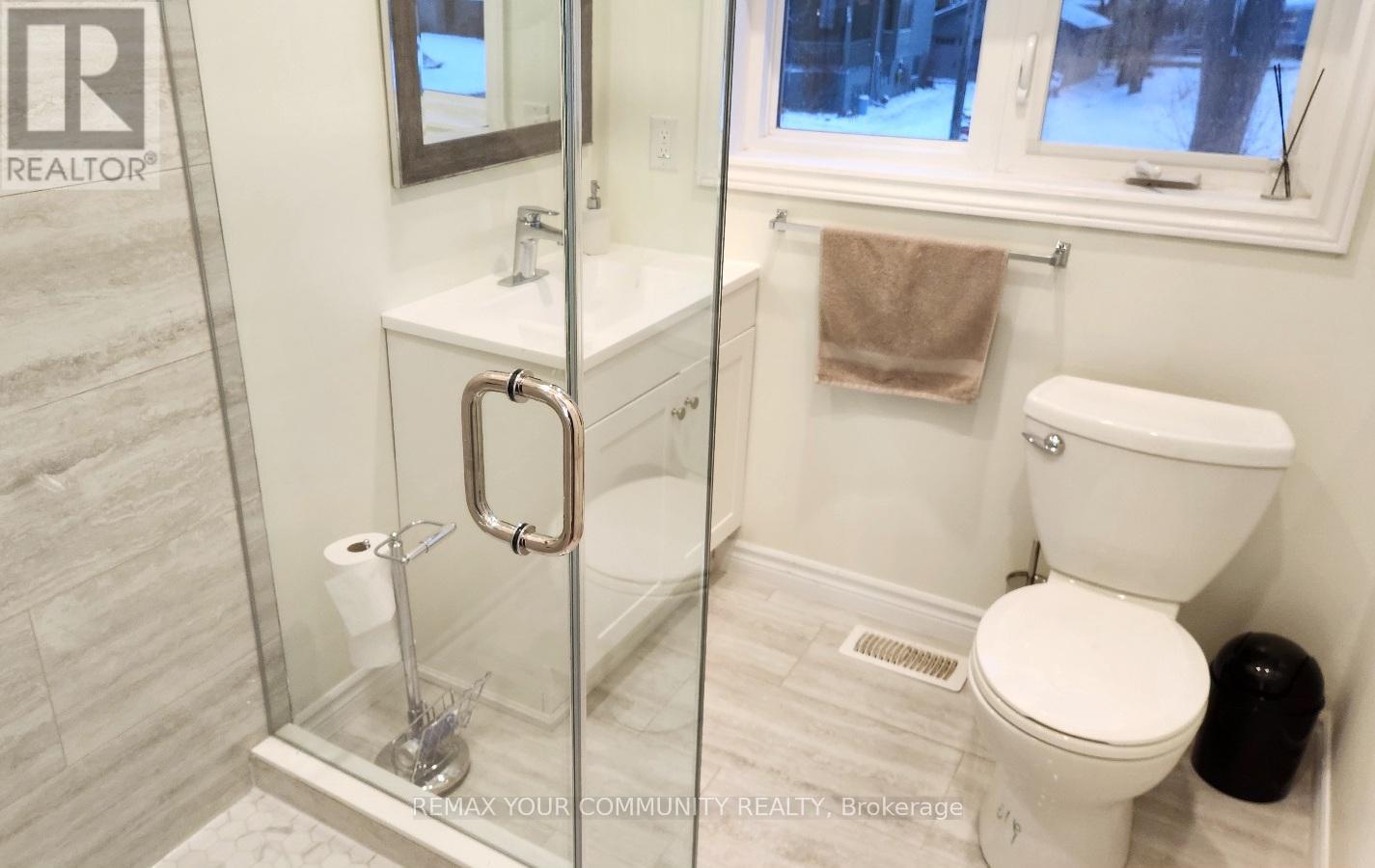 228 Lake Drive, Georgina, Ontario  L4P 3E9 - Photo 33 - N13121890