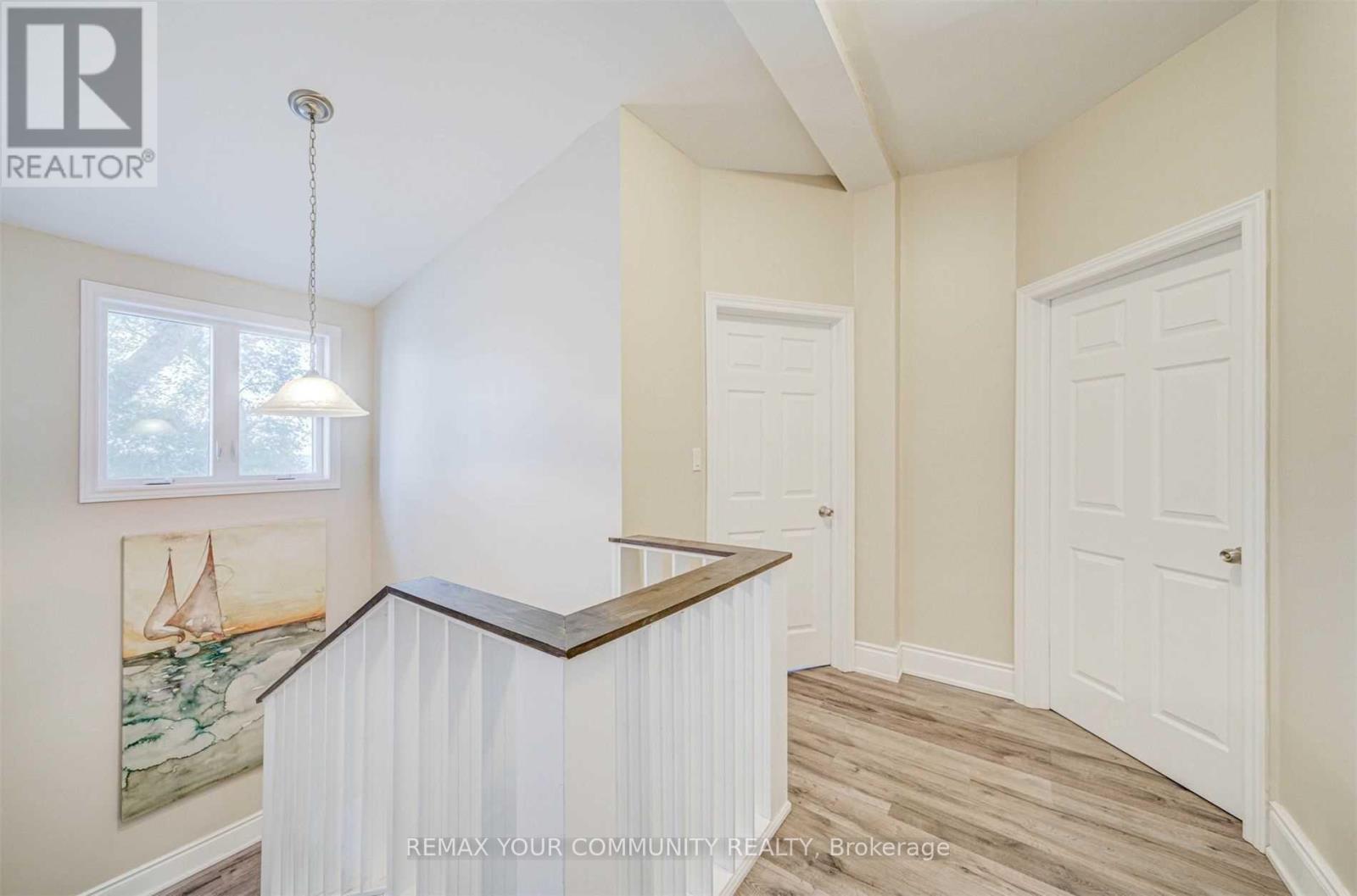 228 Lake Drive, Georgina, Ontario  L4P 3E9 - Photo 9 - N13121890