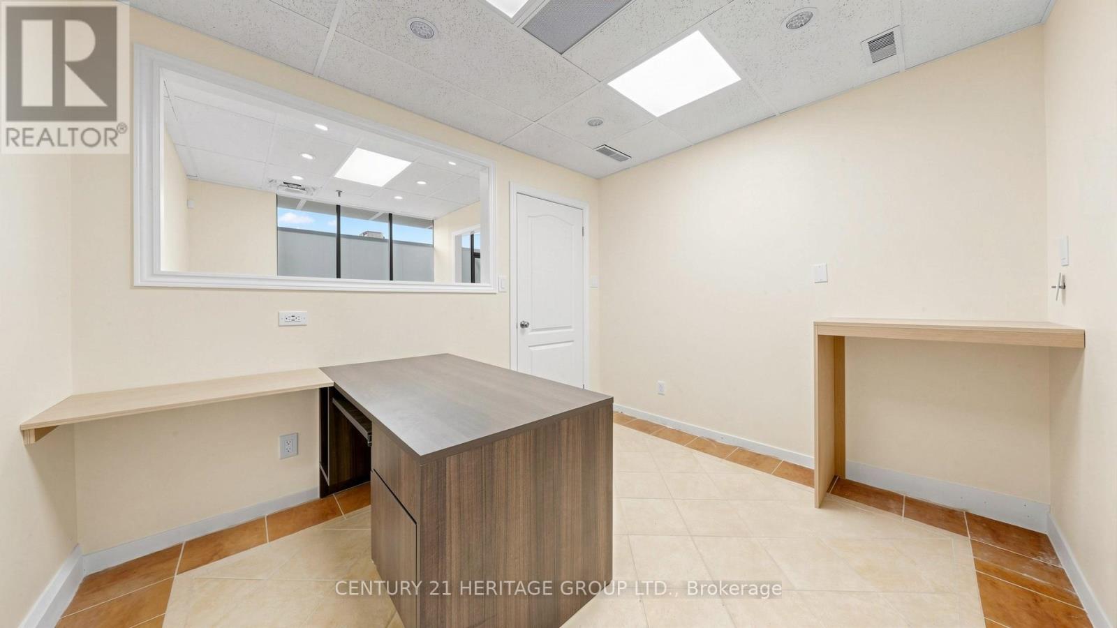4 - 90 Esna Park Drive, Markham (Milliken Mills West), Ontario  L3R 2R7 - Photo 7 - N13121922