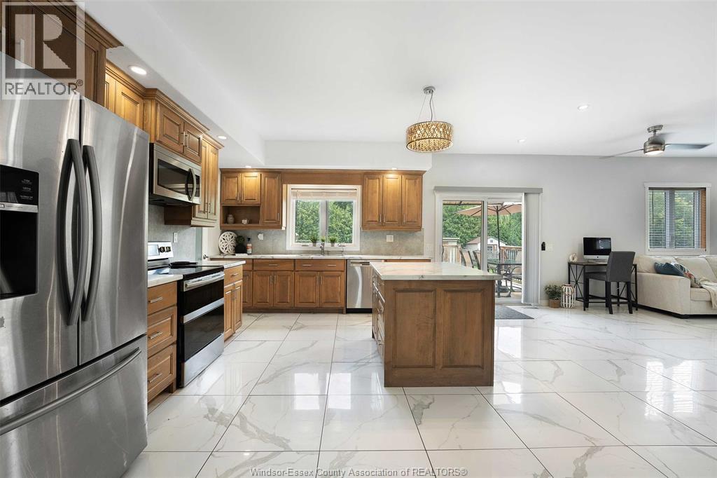 21107 Mclean Road, Wheatley, Ontario  N0P 2P0 - Photo 12 - 26011018