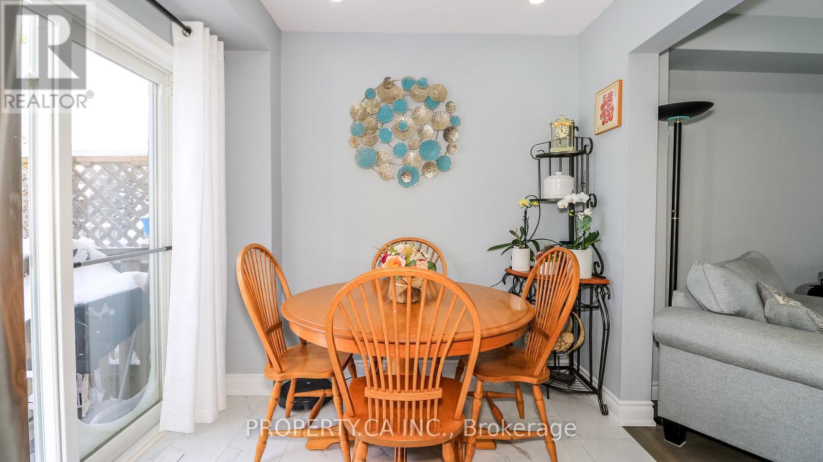 3 Coleman Drive, Barrie (Edgehill Drive), Ontario  L4N 0R5 - Photo 11 - S13121860