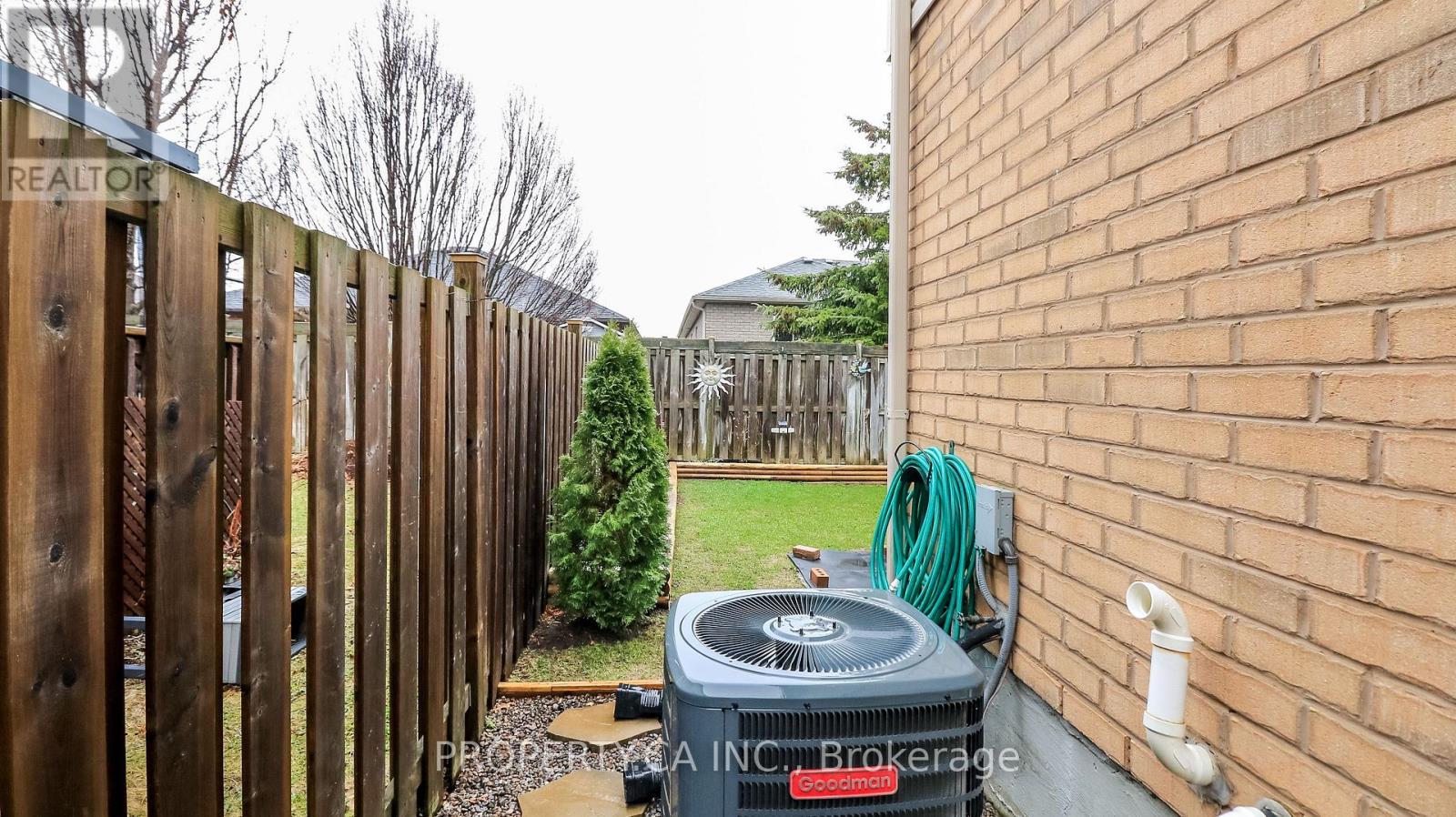 3 Coleman Drive, Barrie (Edgehill Drive), Ontario  L4N 0R5 - Photo 27 - S13121860