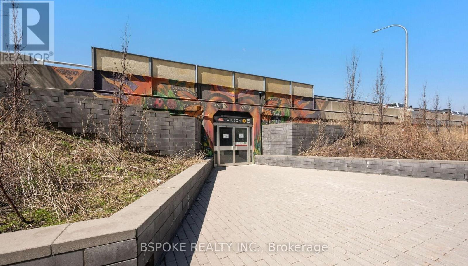 1102 - 38 Monte Kwinter Court, Toronto, Ontario  M3H 0E2 - Photo 10 - C12995120