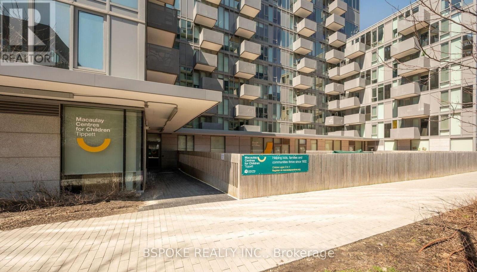 1102 - 38 Monte Kwinter Court, Toronto, Ontario  M3H 0E2 - Photo 16 - C12995120