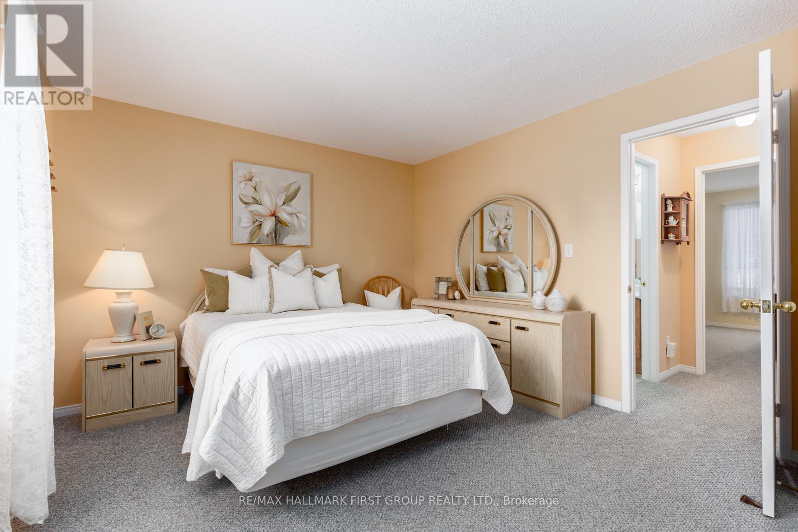 5a Fairway Drive, Clarington, Ontario  L1B 1B6 - Photo 15 - E12712974