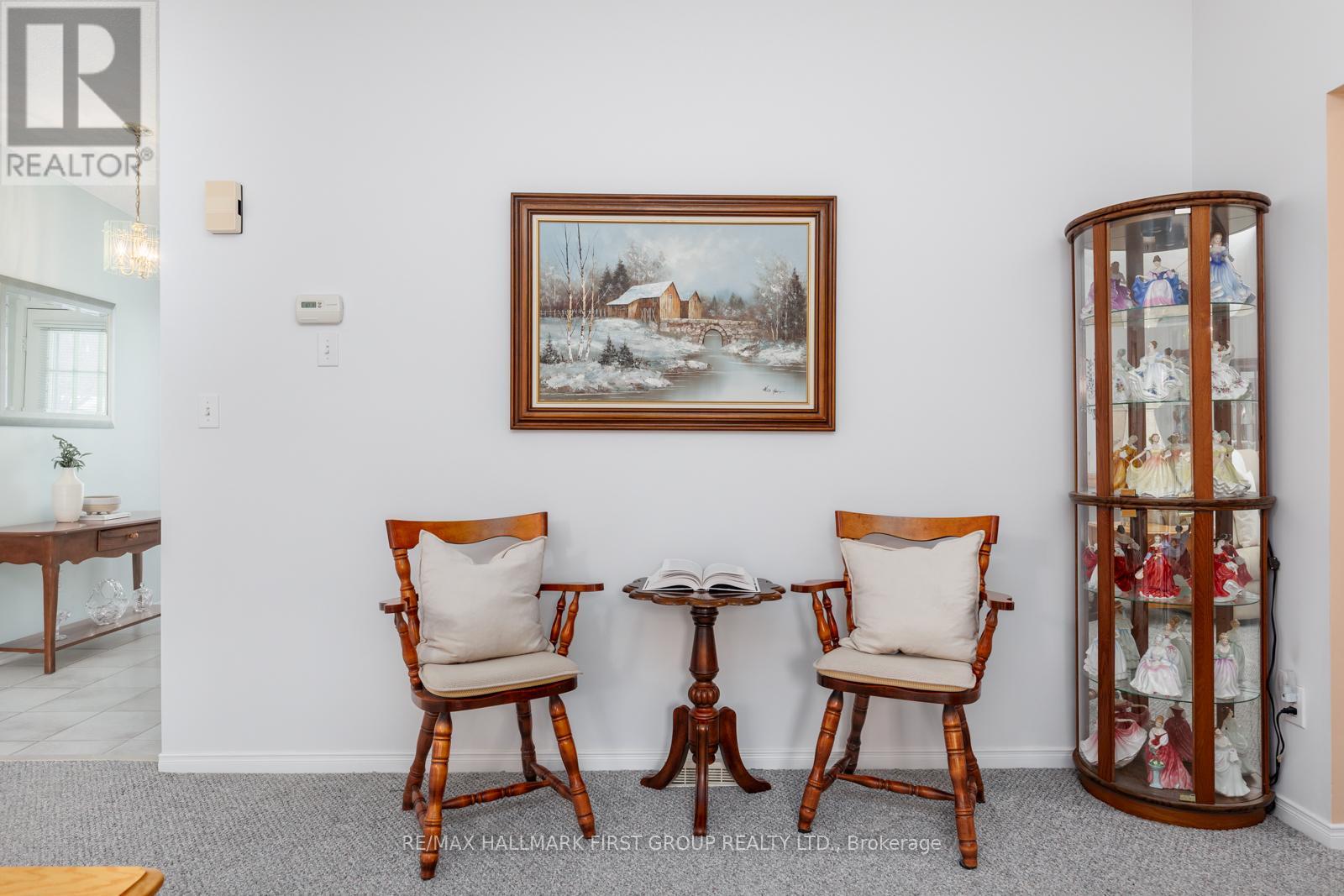 5a Fairway Drive, Clarington, Ontario  L1B 1B6 - Photo 10 - E12712974